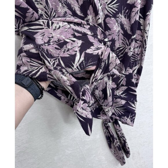 Easel Women's Get Tropical Purple Floral Tie Side Shirt Size Large NWT - Picture 8 of 11